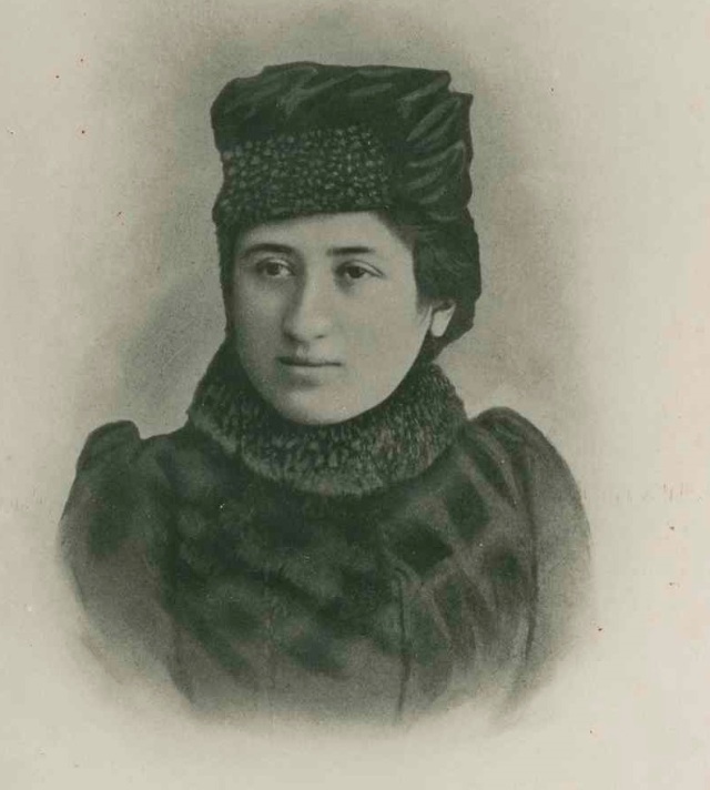 1895 c-Rosa Luxemburg- - IISH- cropped